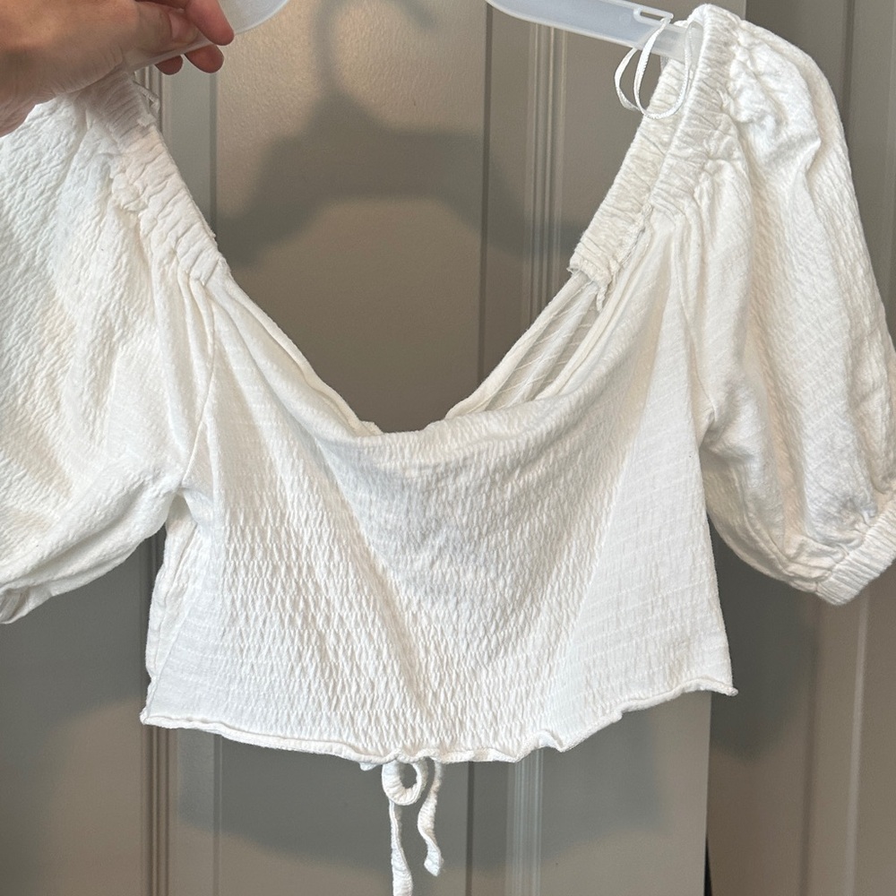 Roxy White Ruched Crop Blouse - Picture 6 of 6